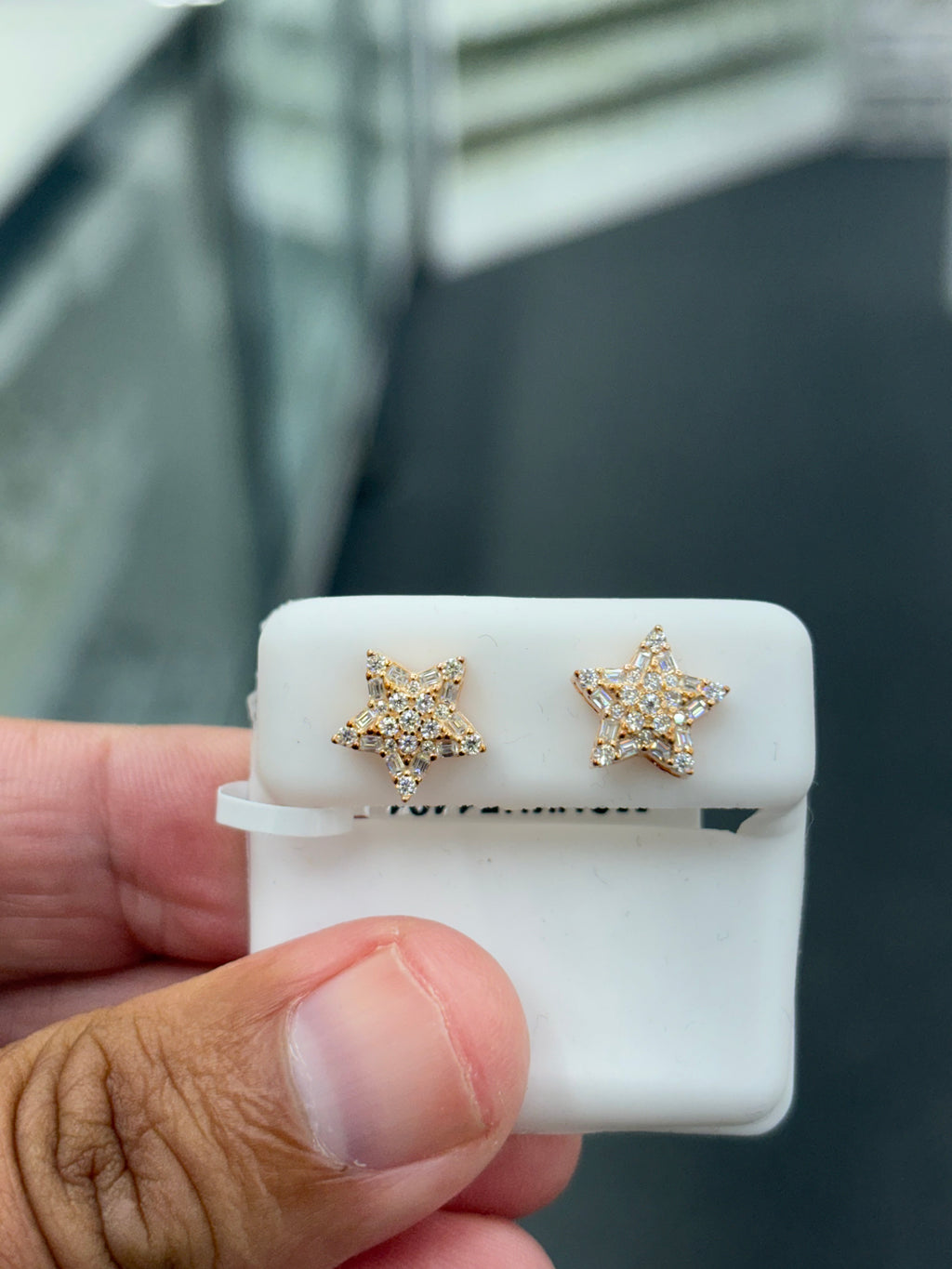 Rose star earrings