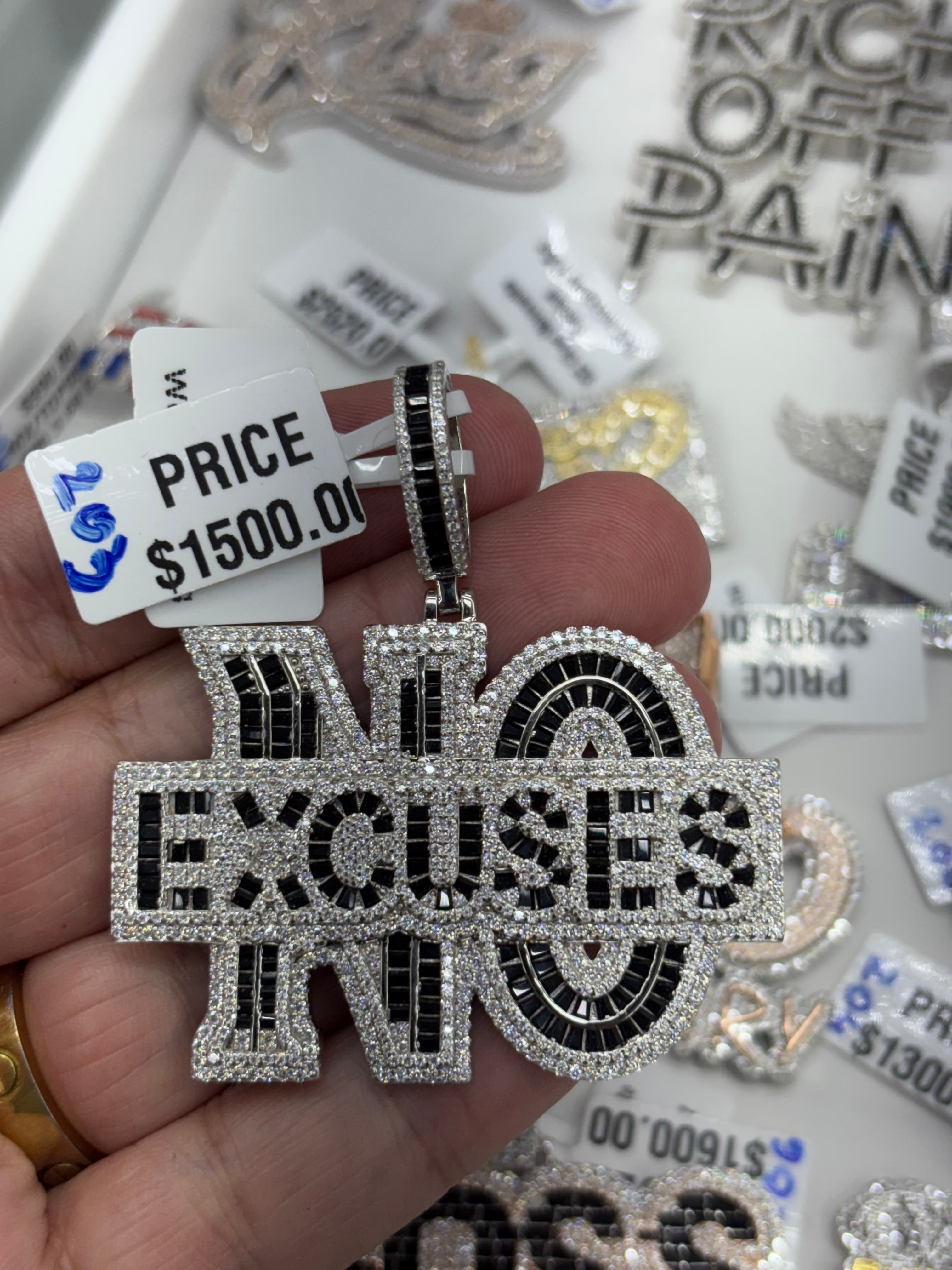 No excuses pendant