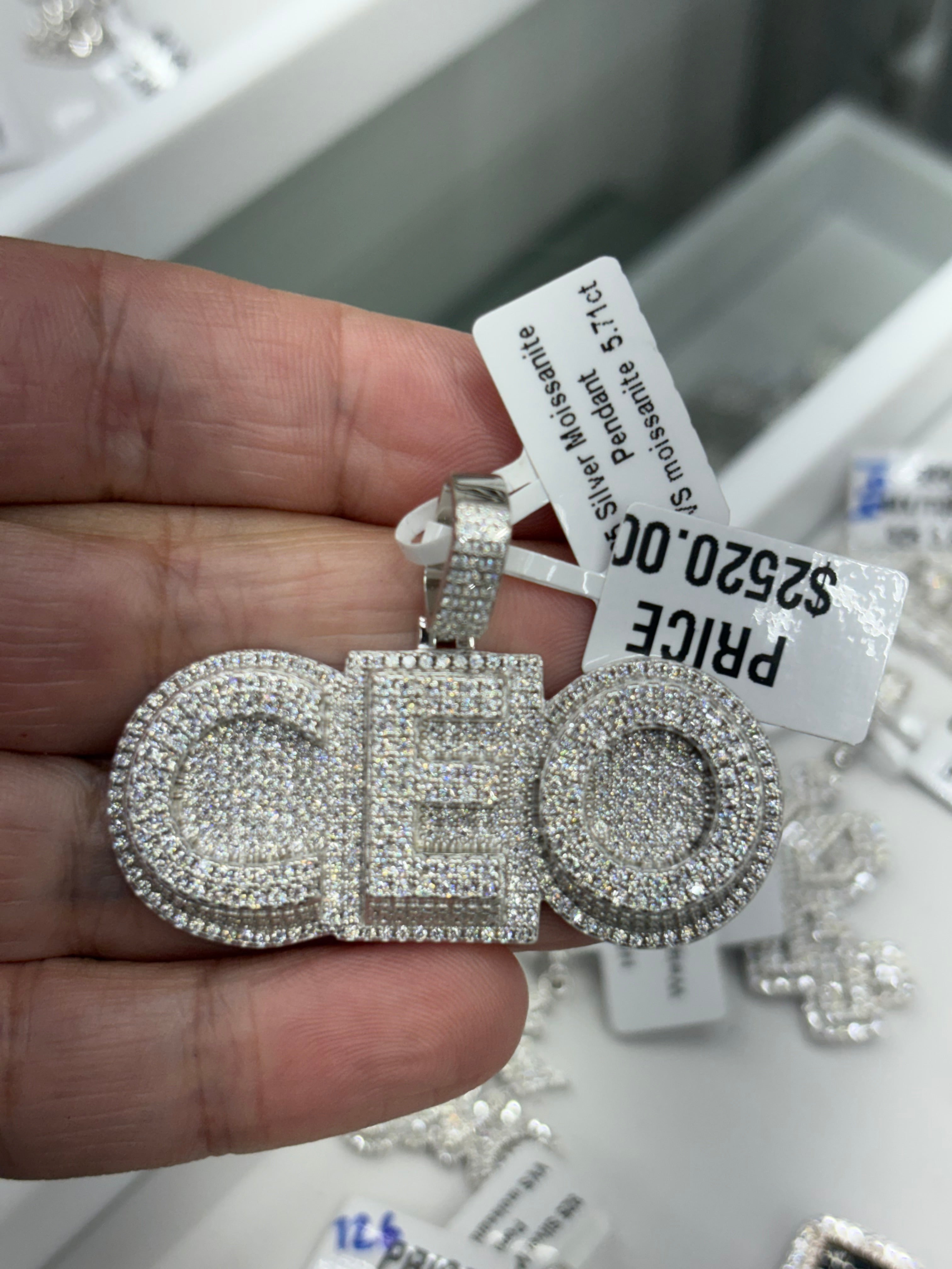 Block ceo pendant