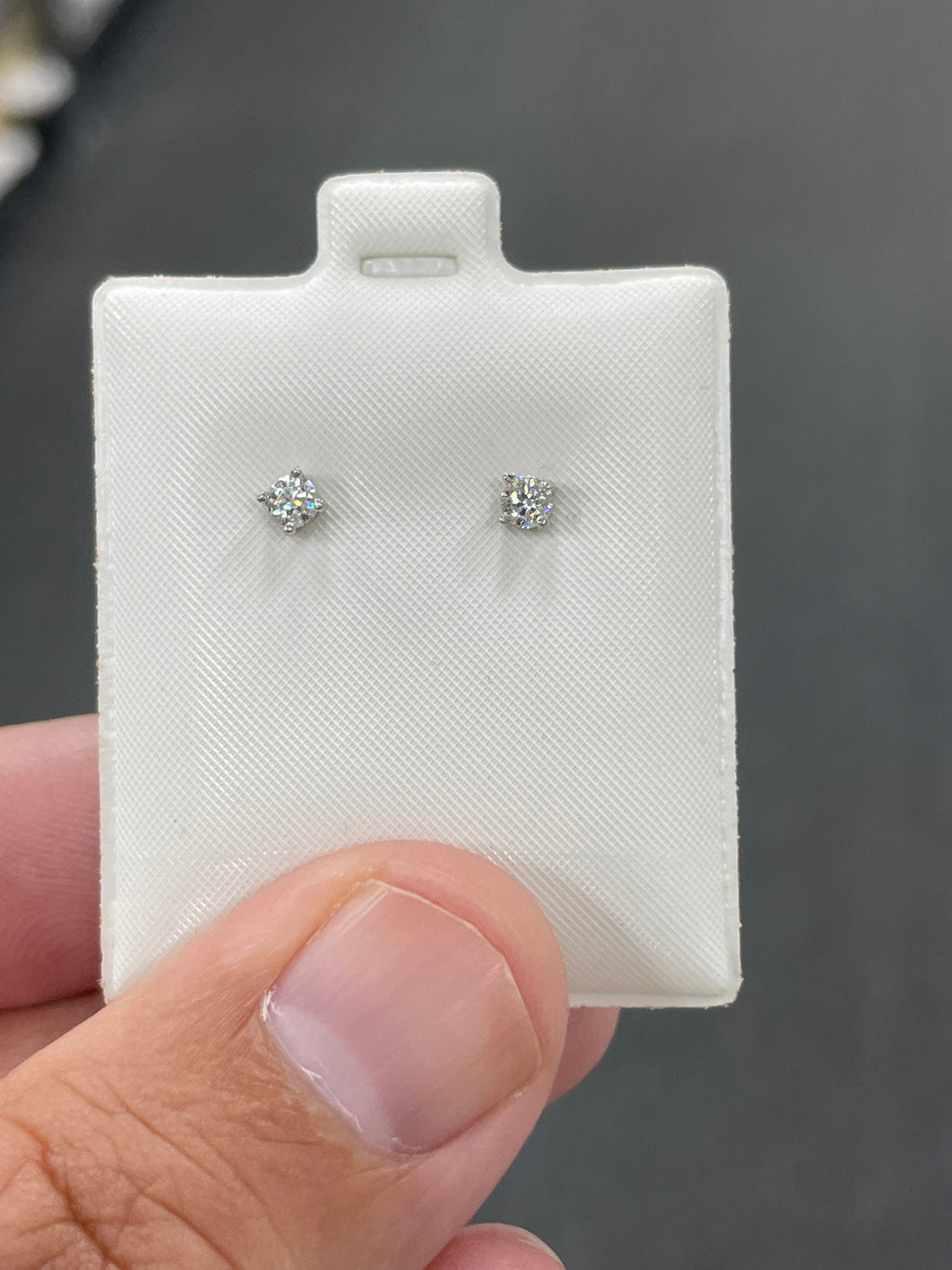925 silver vvs moissanite stud earrings