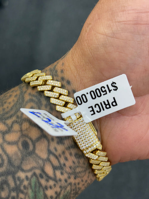 10mm sharp edge moissanite cuban bracelet gold finish