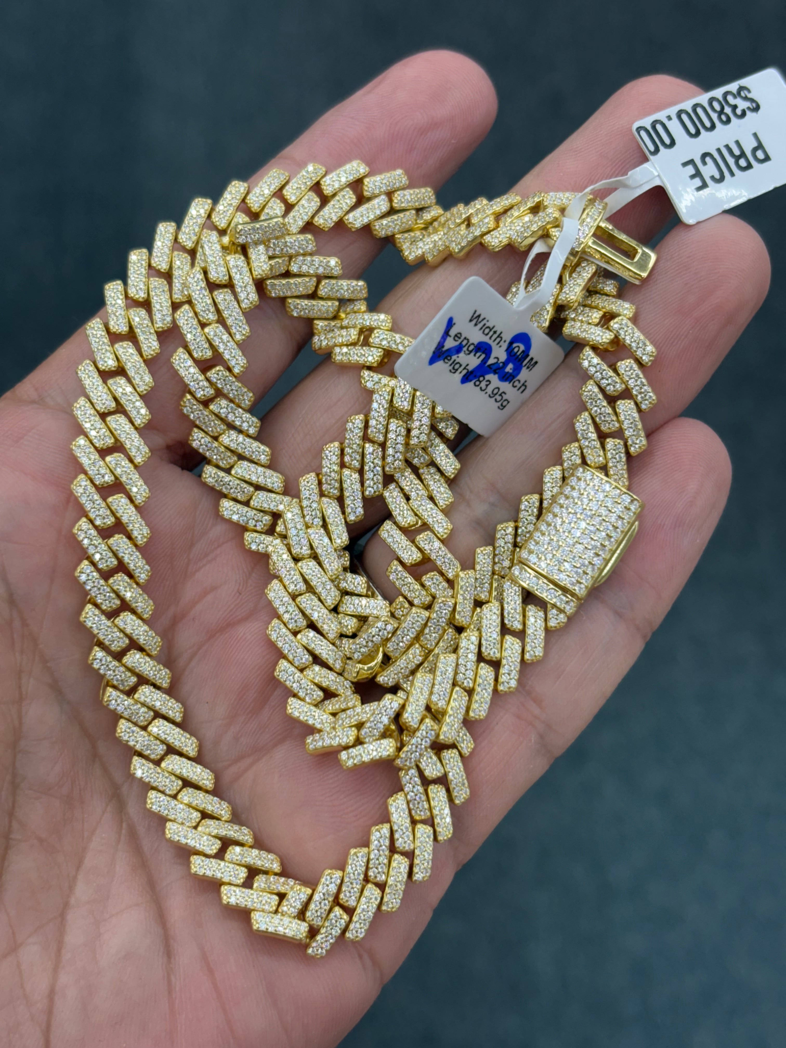 10mm sharp edge mossanite cuban chain